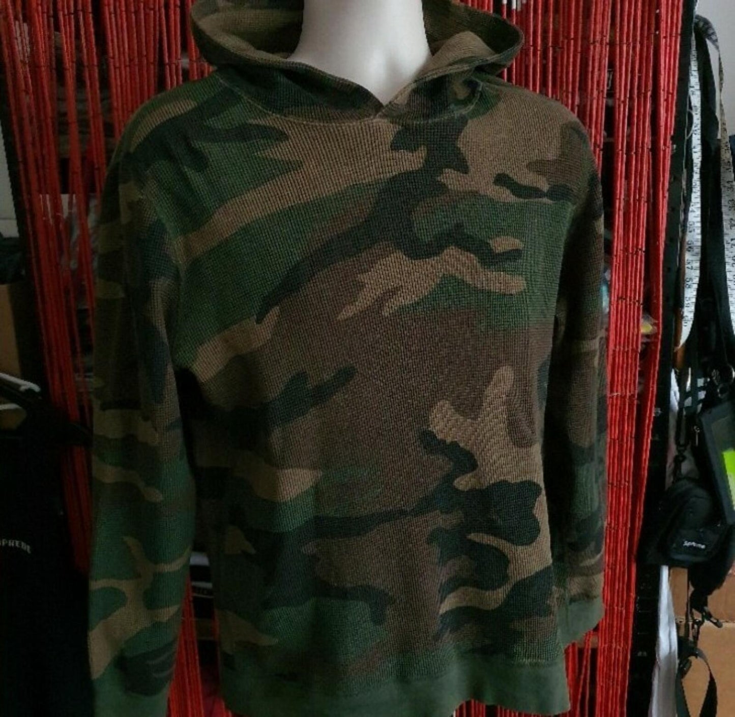 FW16 Supreme woodland camo hooded thermal waffle size M hoodie medium