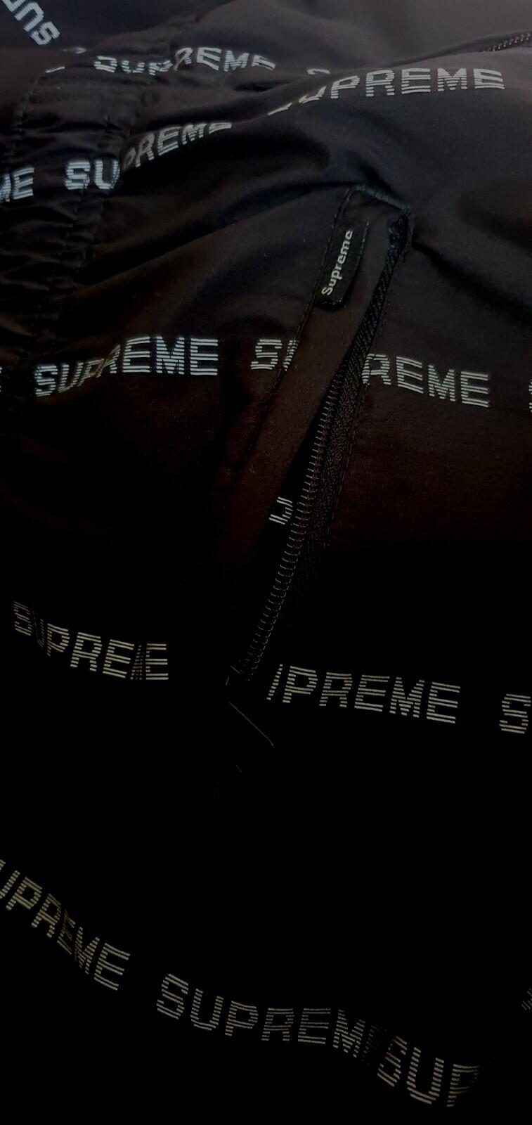 FW18 Supreme Reflective Text Track Pant Black Talla S