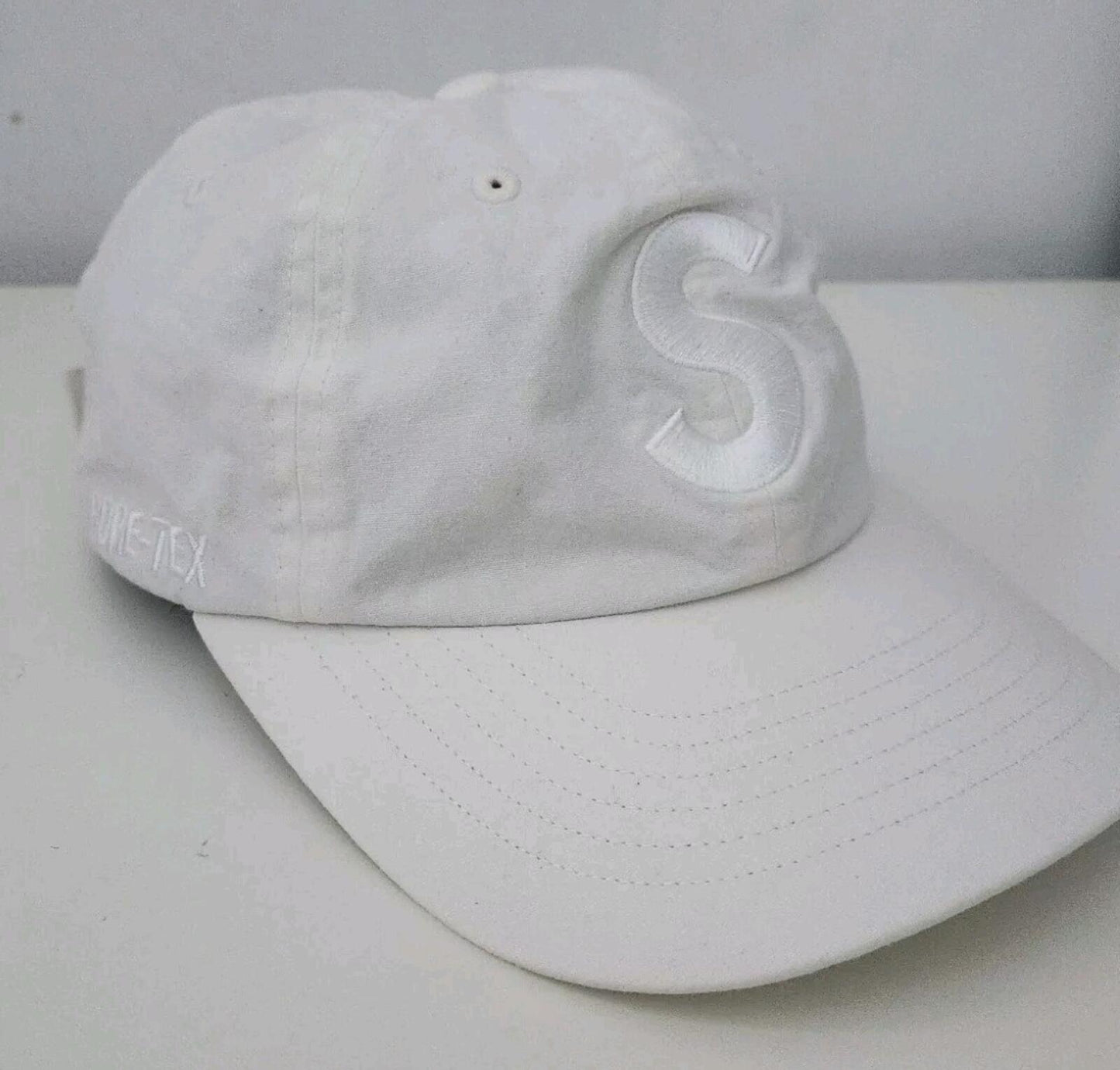 FW20 Supreme GORE-TEX S Logo 6-Panel wasserdichte atmungsaktive Natur-Mütze weiße Kappe