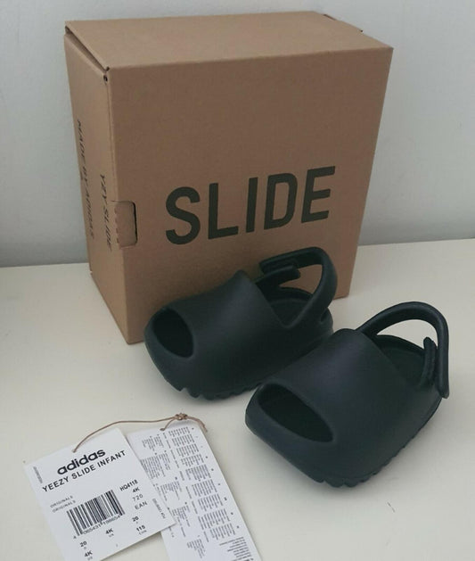 ADIDAS YEEZY Nuevas INFANTILES ONYX SLIDE 4K UK 4K Sandalias negras/grises Bebé