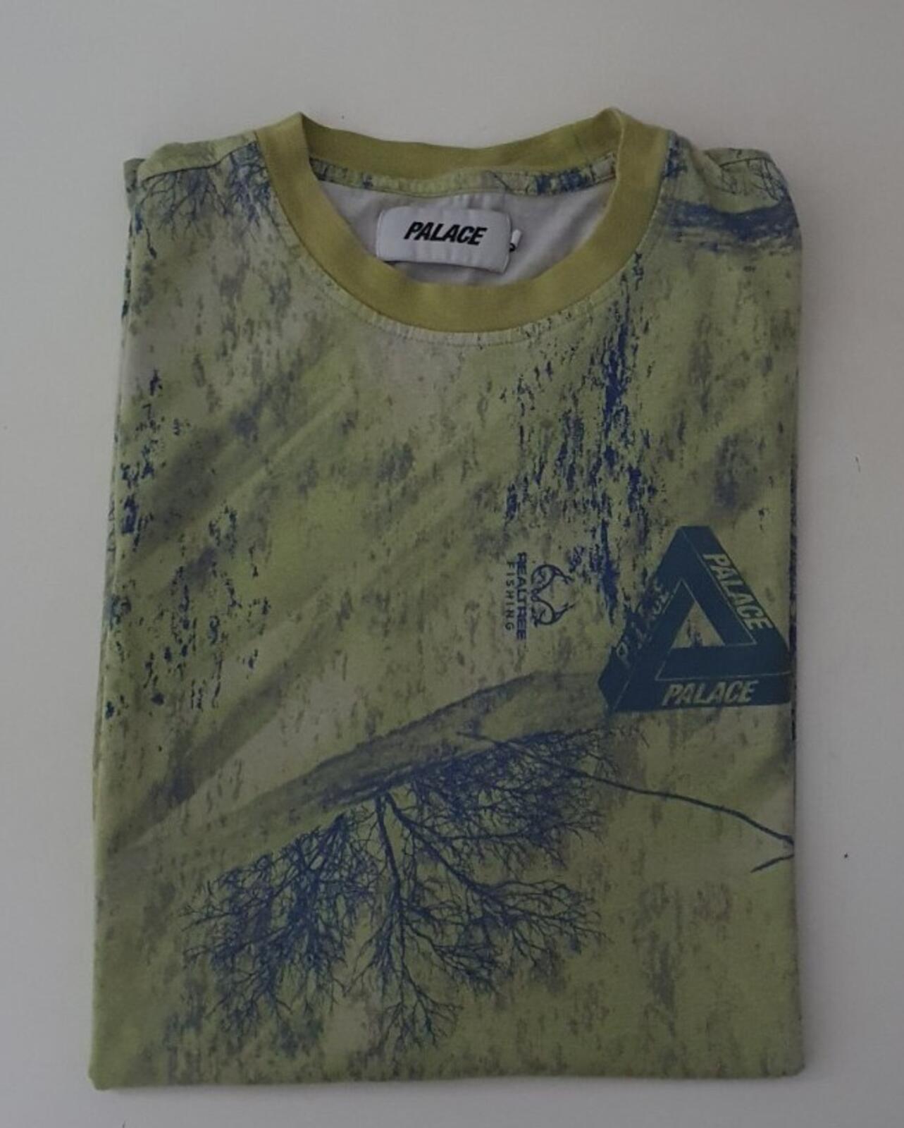 SS19 Palace Fishing Tee green Realtree T-shirt size L large tri ferg