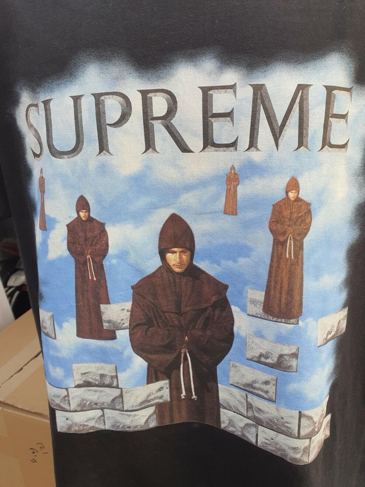 FW19 Supreme Levitation Black Tee Negro Talla L
