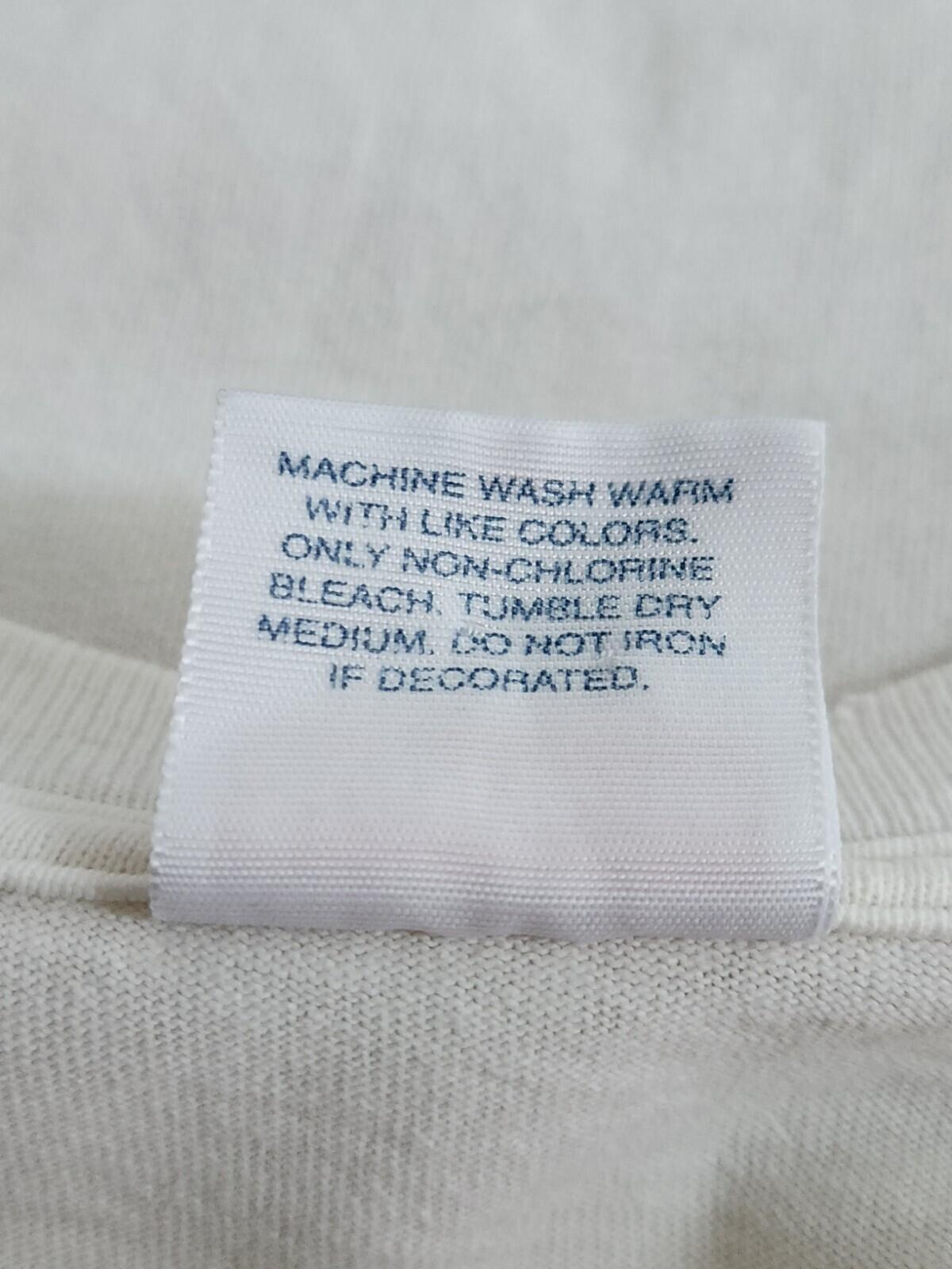 Supreme Kick Bomb Tee FW04 White Size M Vintage