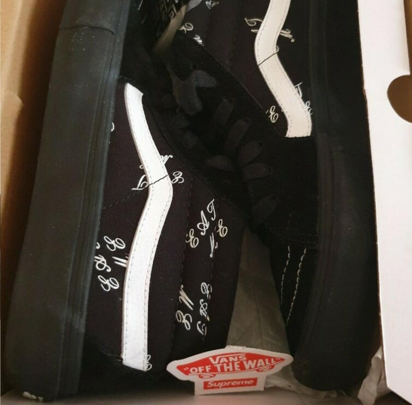 FW15 Supreme Vans Eat Me Sk8-Mid  1/1 factory defect Black Size UK 8 US 9 EUR 42