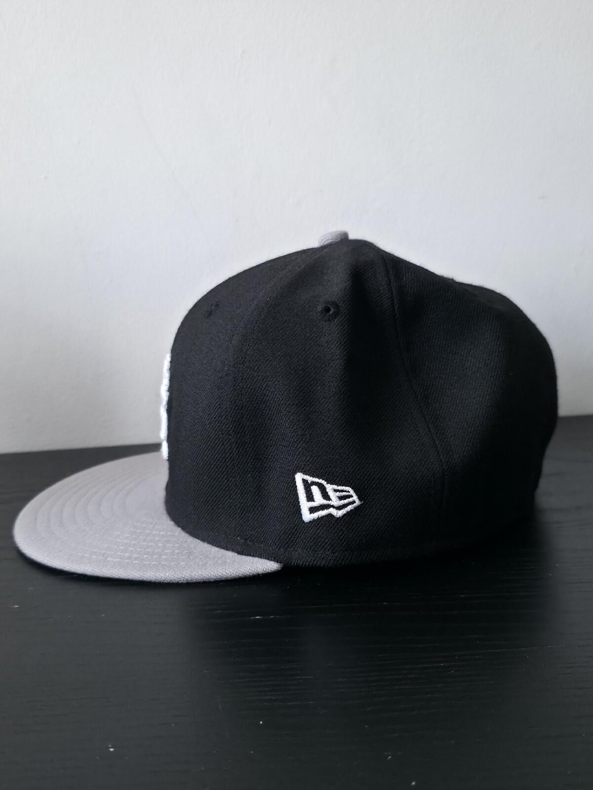 FW10 Supreme SNY New Era Cap Black Size 7 1/4