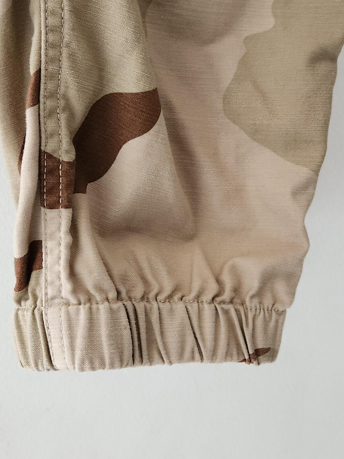 Supreme cargo pant size 30 W30 L30 trousers pants Desert Camo