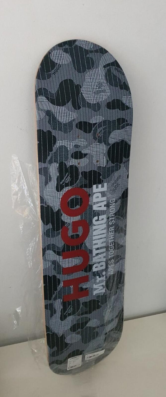 Hugo x Mr. BATHING APE Skateboard tabla de skate BAPE L 80cm X A 20.5cm PVP £129