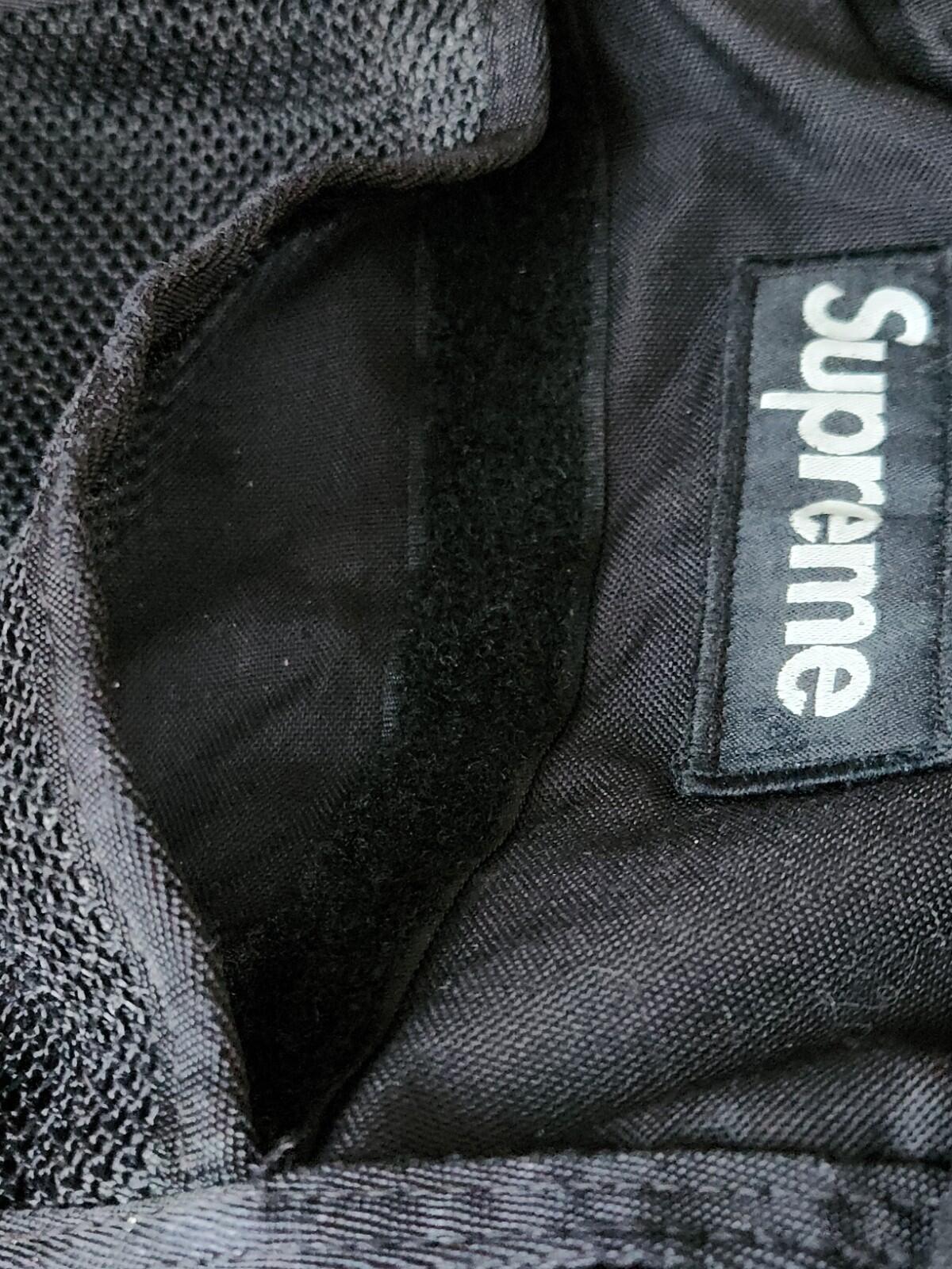 FW15 Supreme Umhängetasche Schwarz