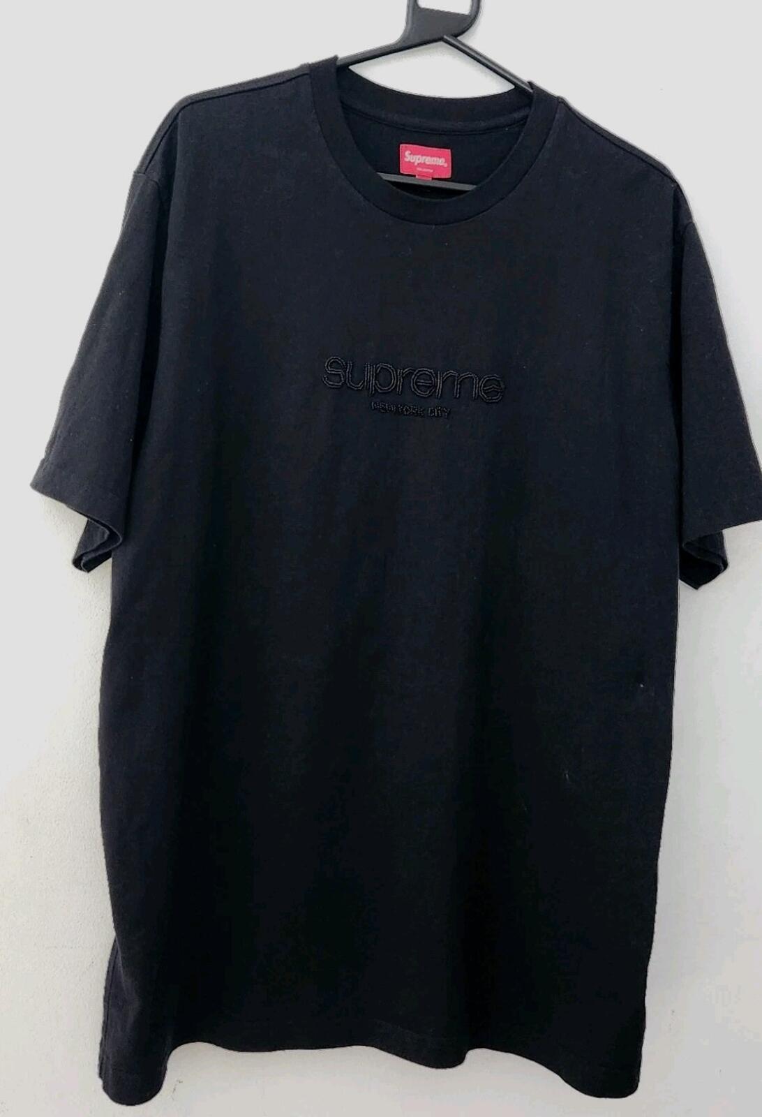 SS20 Supreme Beaded Logo S/S top Black Tee size L large T-Shirt