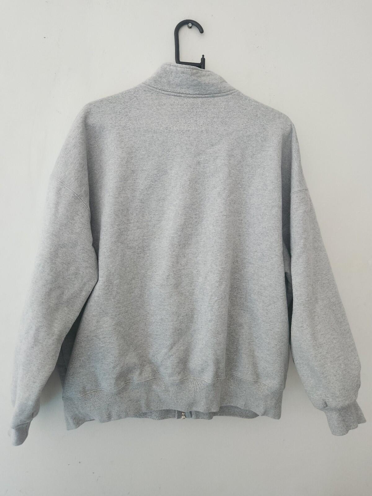 FW23 Supreme Cargo Pocket Zip Up Sweatshirt Heather Grey Size M