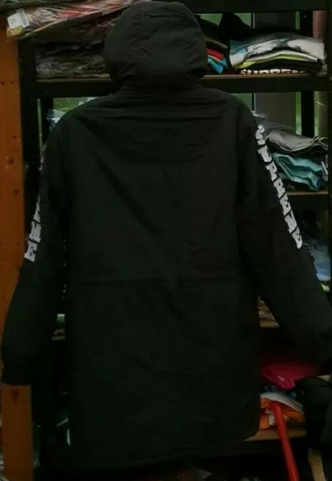 FW18 Supreme Sleeve Logo Sideline Parka Black Size M Water Resistant