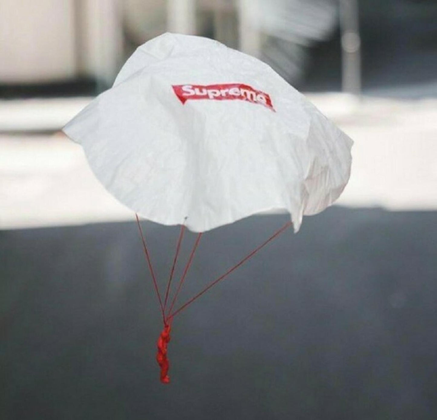 FW19 Supreme 40x Parachute Toys Accessories