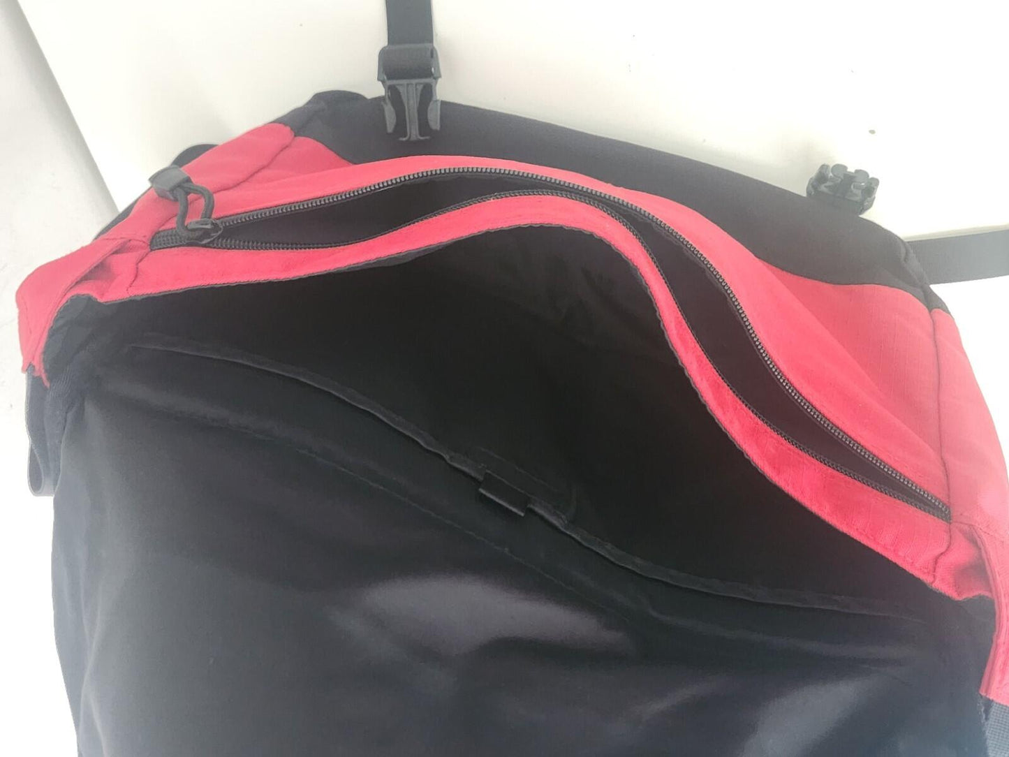 FW14 Supreme Hi Vis Bandolera Roja