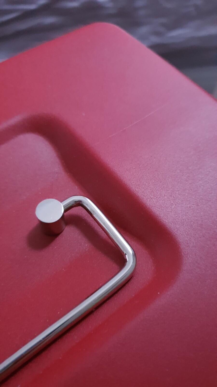 Caja de seguridad metálica roja Supreme FW17 + 2 llaves - Accesorio