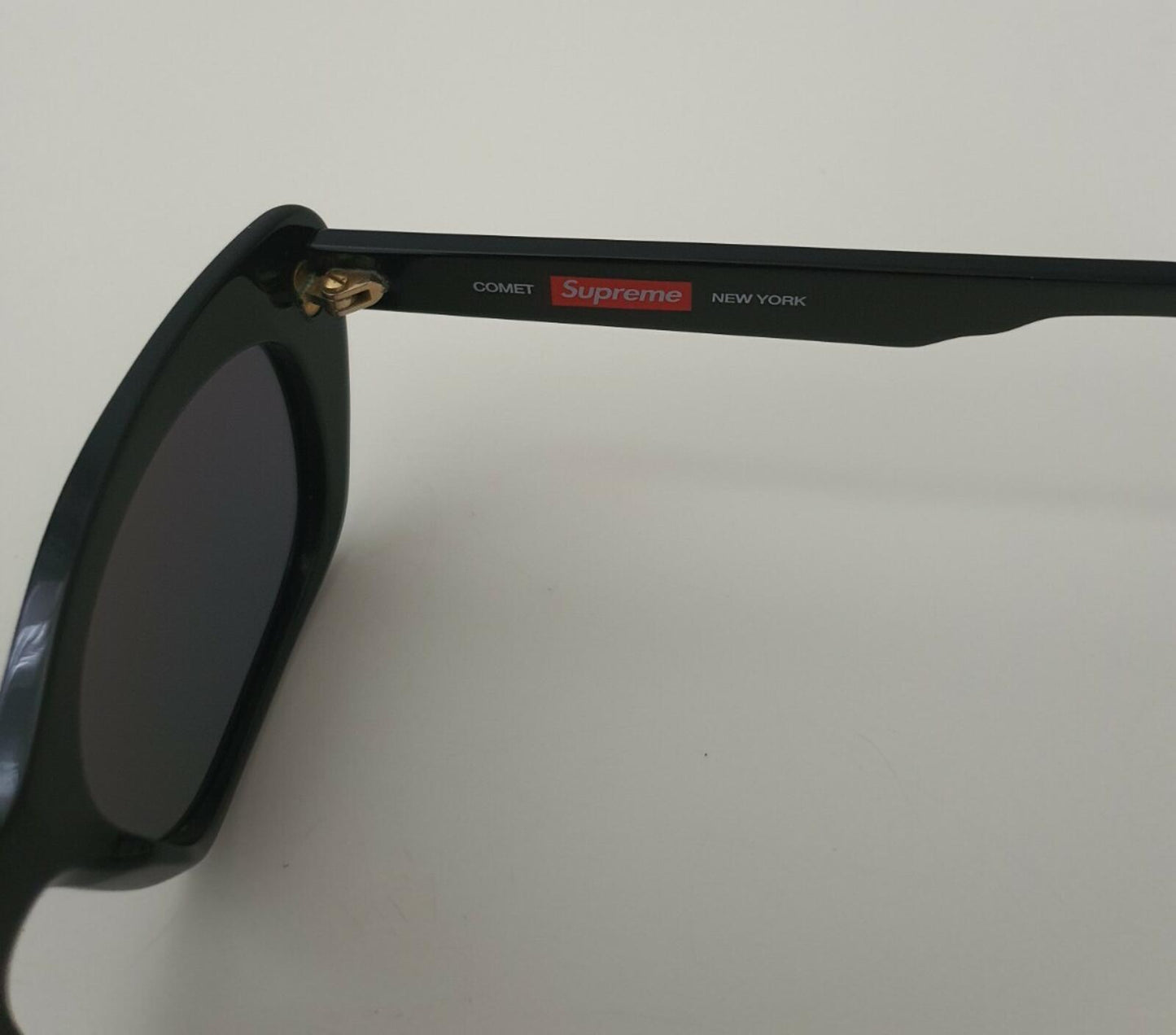 SS17 Supreme Comet Sonnenbrille UVP 168 £ Schwarz genietet made in Italy