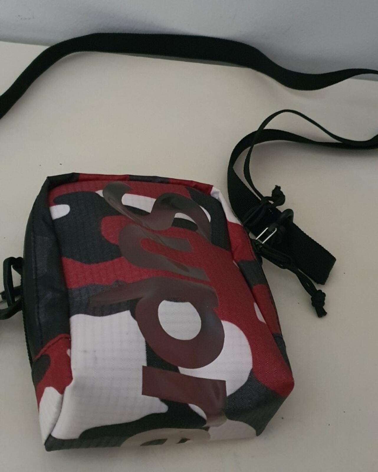SS21 Supreme Neck Pouch Shoulder Bag Red Camo Water Resistant