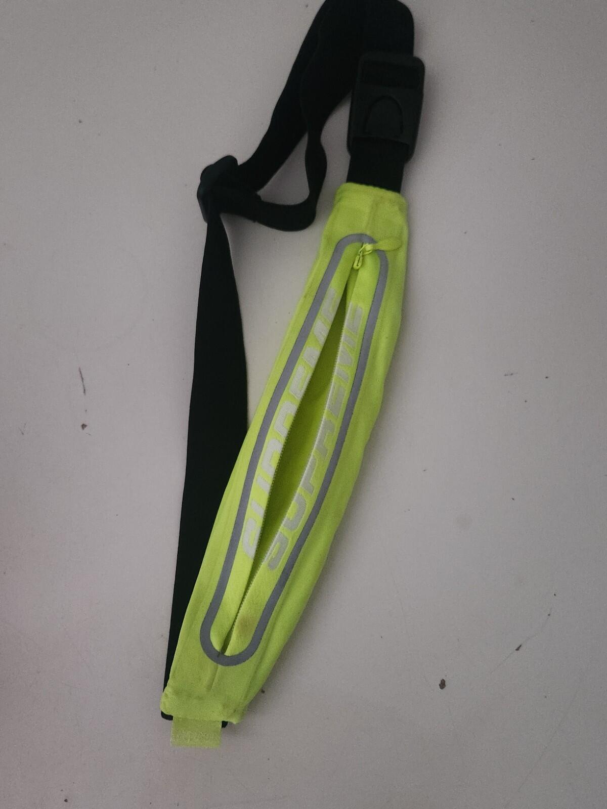 SS19 Supreme Running Bag Leuchtgelb Reflektierender Besatz