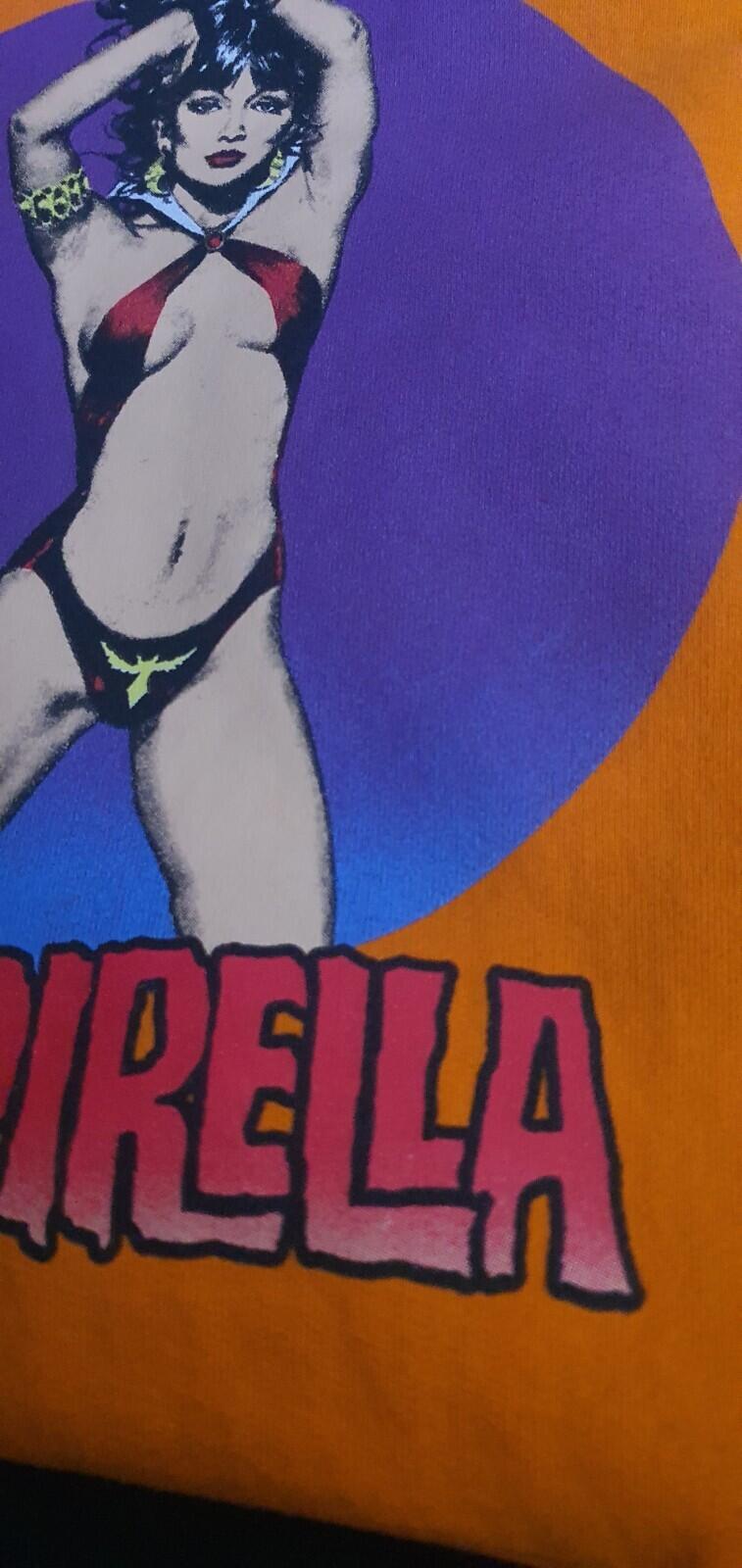 SS17 Supreme Vampirella Kapuzenpullover Größe M medium Hoodie orange