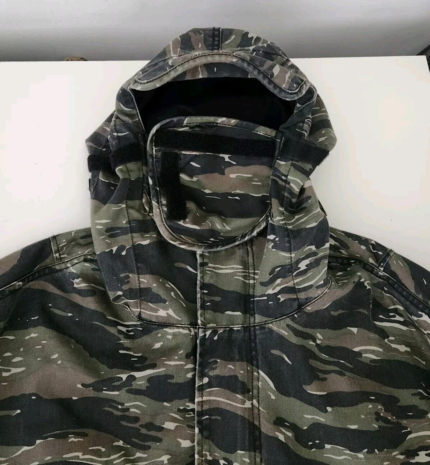 SS21 Supreme Hooded Facemask Parka Tigerstripe Camo Size XL