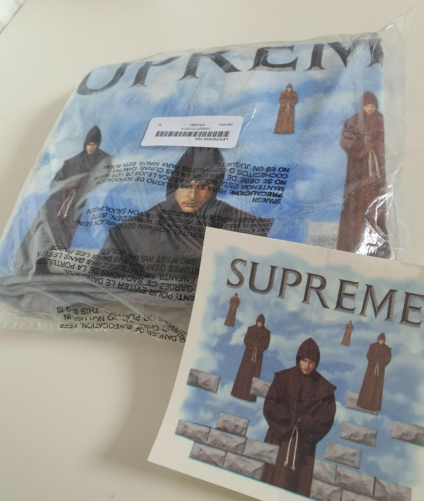 FW19 Supreme Levitation Tee Heather Grey Size XL