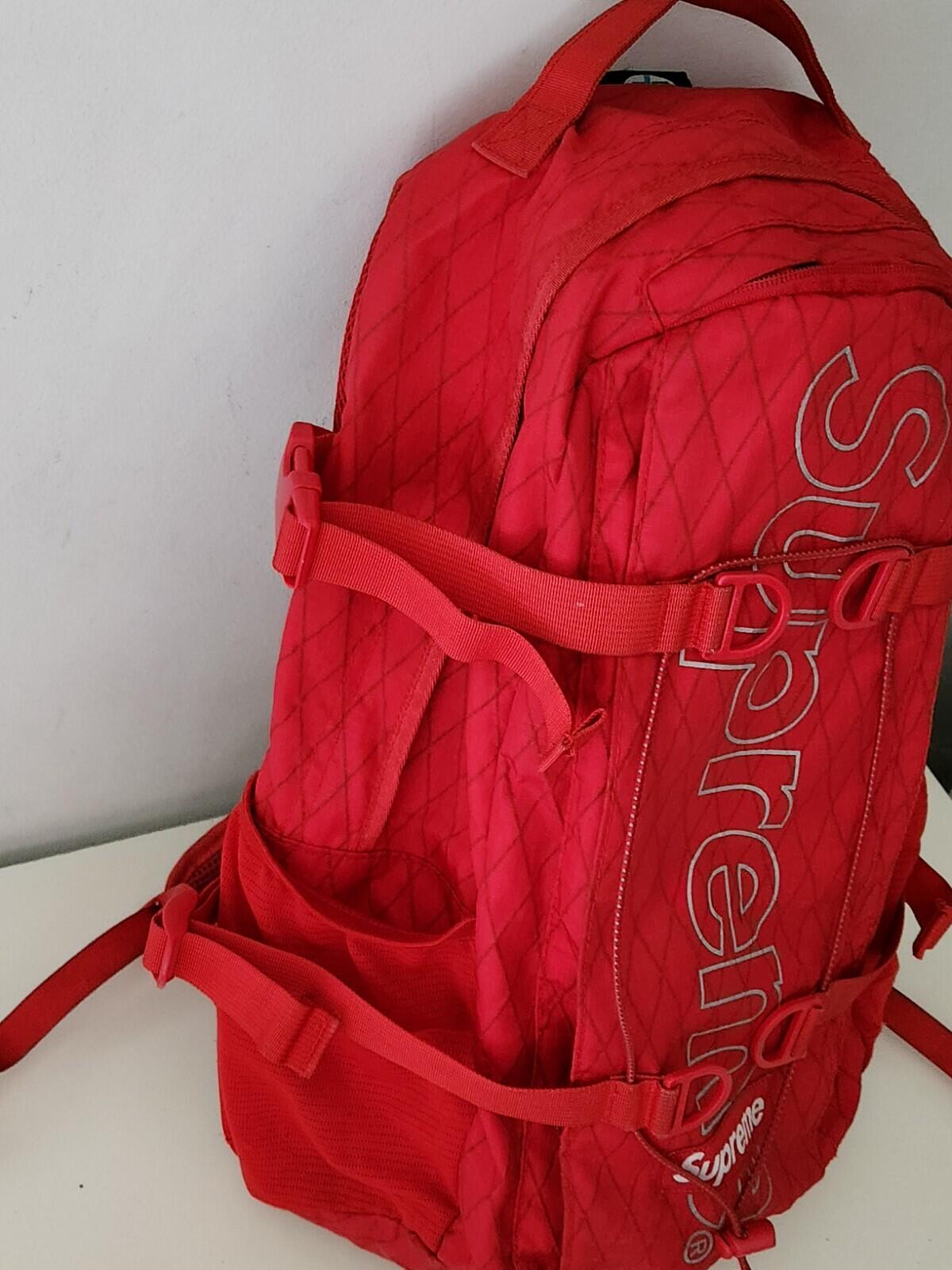 FW18 Supreme backpack Water And Abrasion Resistant