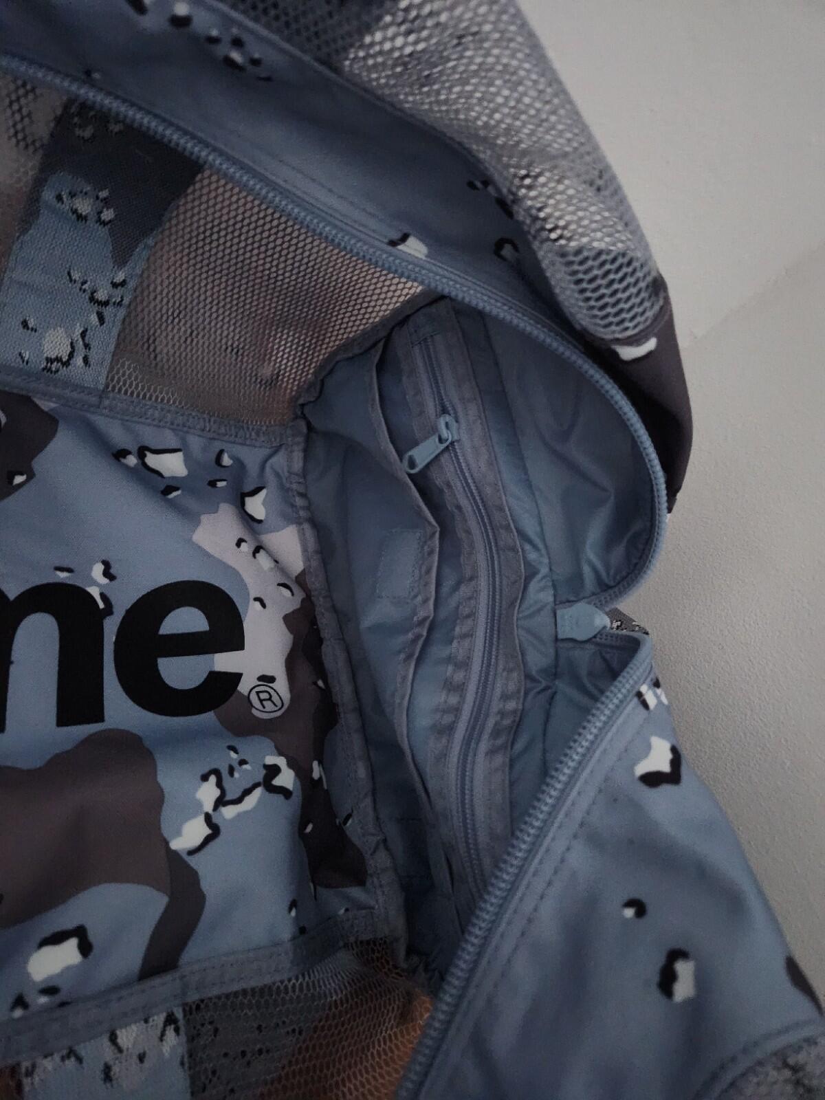 SS20 Supreme Big Duffle Bag Blue Chocolate Chip Camo Reflective Logos 48L Mesh