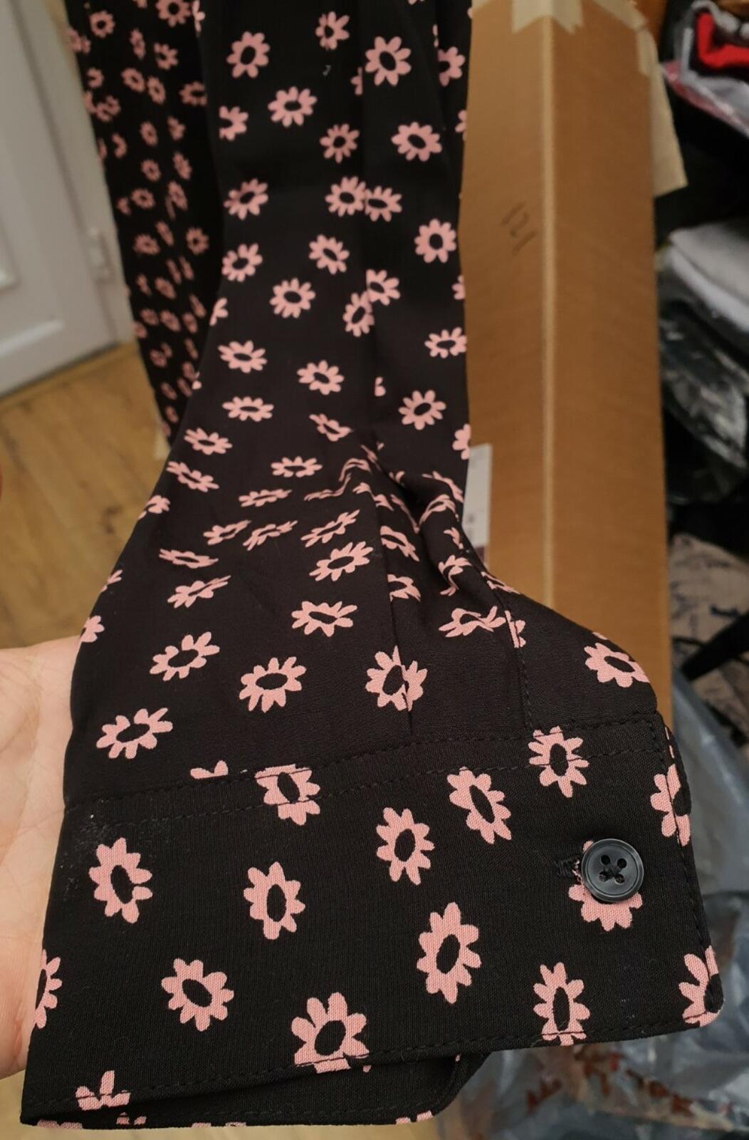 SS18 Supreme Flowers Rayon Shirt Black Size M