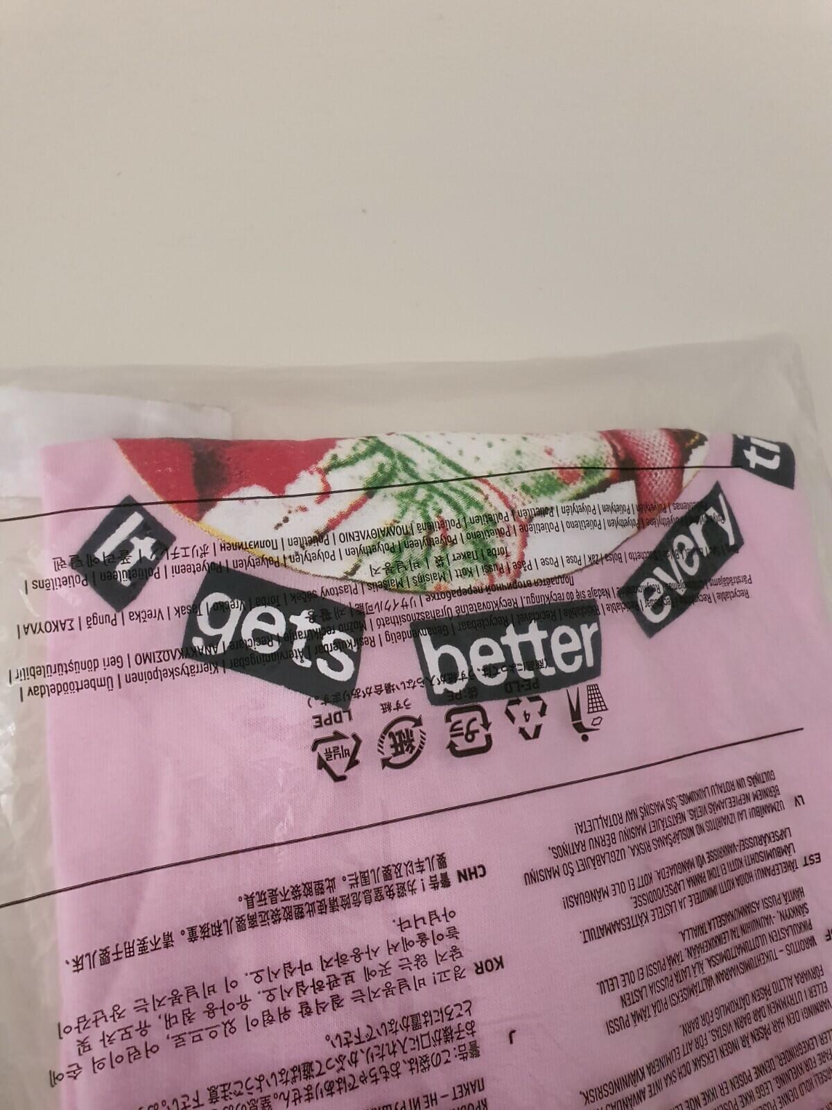 SS19 Supreme It gets Better Tee Light Pink Size M