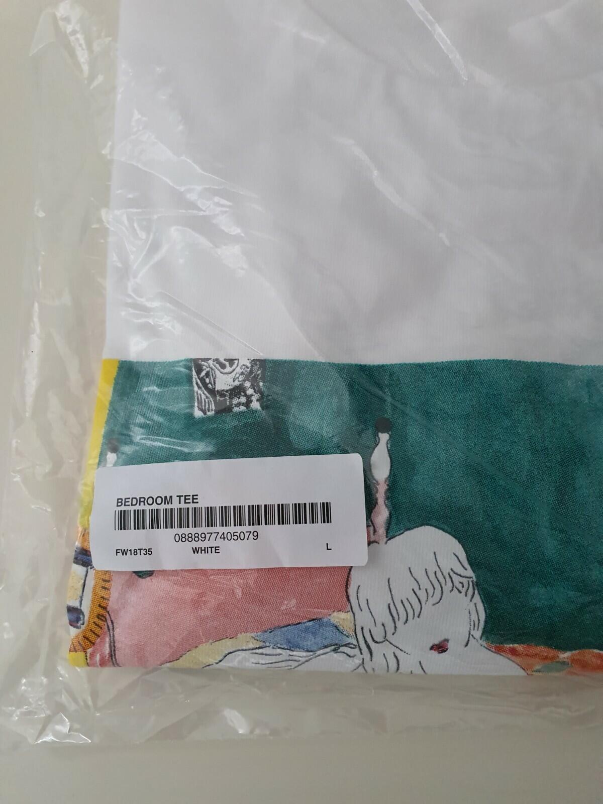 FW18 Supreme Bedroom Tee White Size L