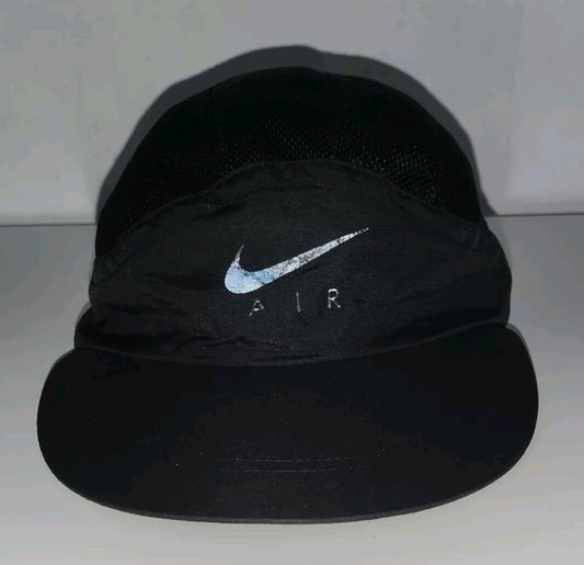 Gorra de running FW17 Supreme x Nike Trail negra 3M