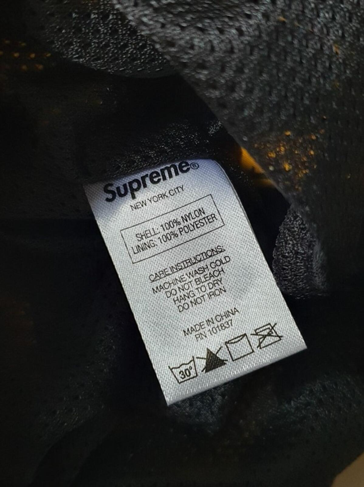SS20 Supreme Nylon Water Short S Shorts Schwarz Floral Small Box Logo Supplex Neu
