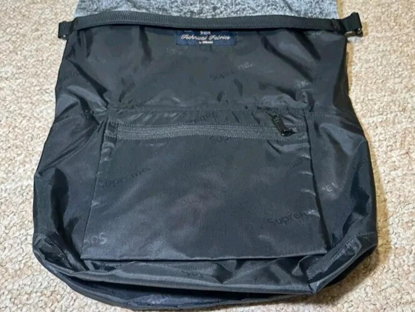 FW20 Supreme Waterproof Reflective Speckled Shoulder Bag Black