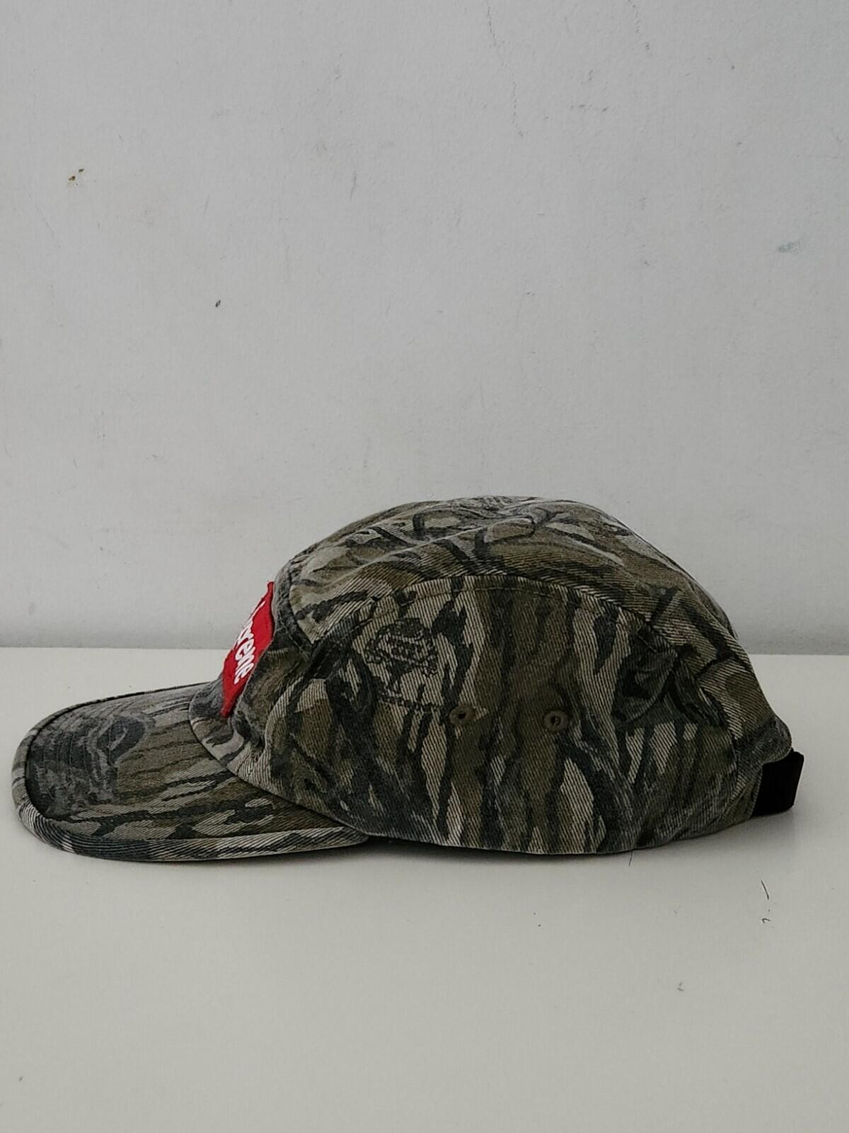 FW18 Supreme Military Camp Cap Mossy Oak Camo Hut Rotes Box-Logo