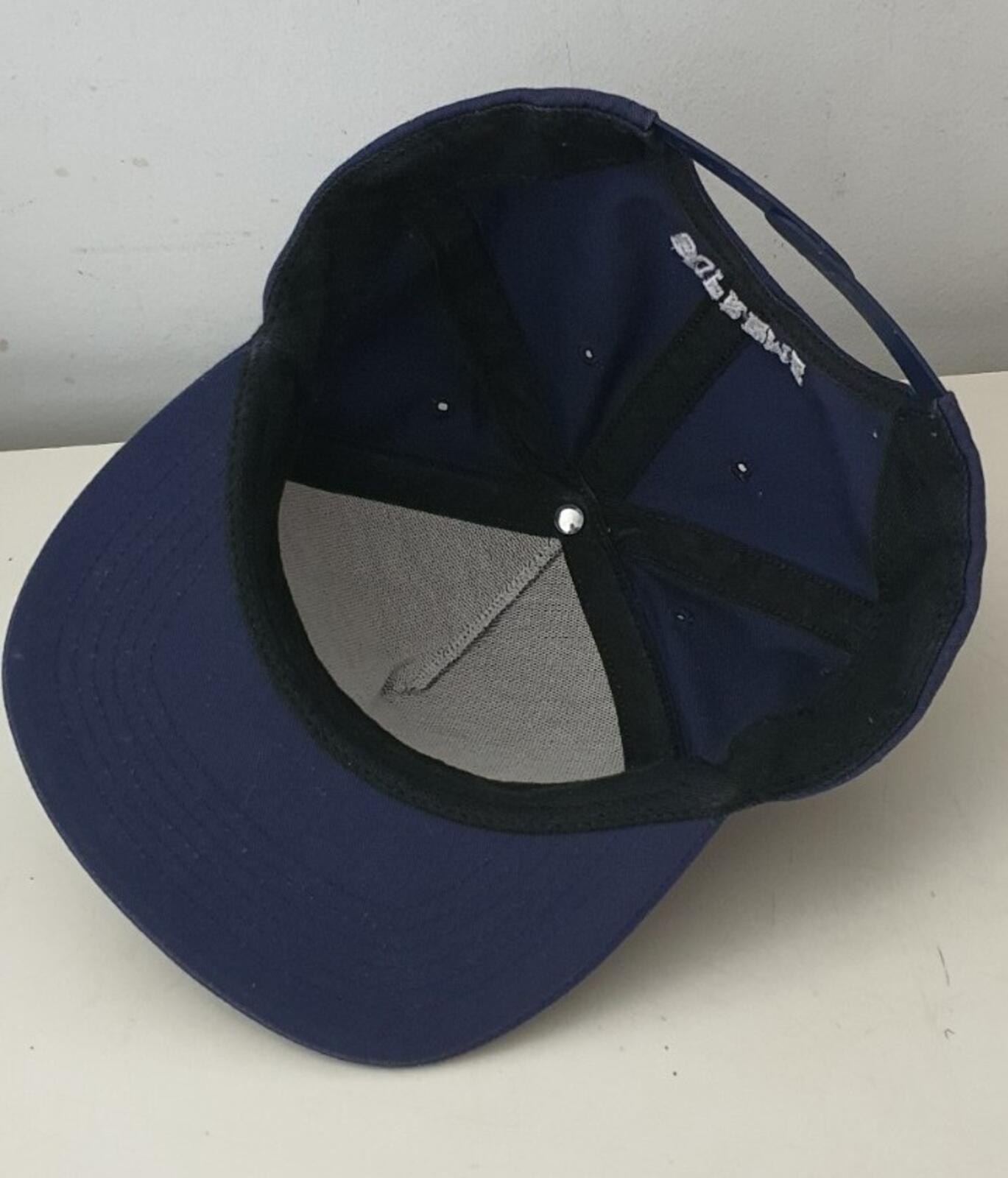 FW17 Supreme Studded Script Logo 5-Panel-Cap Blau Cap Navy