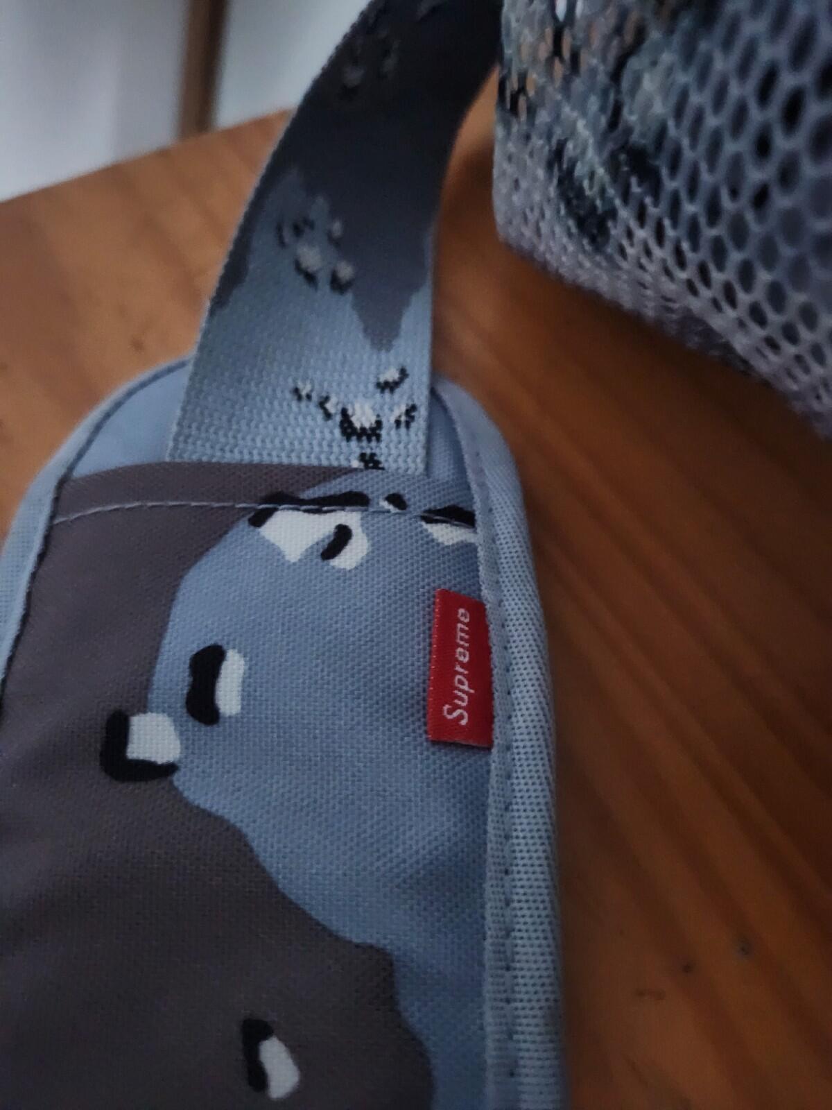 SS20 Supreme Big Duffle Bag Blue Chocolate Chip Camo Reflective Logos 48L Mesh