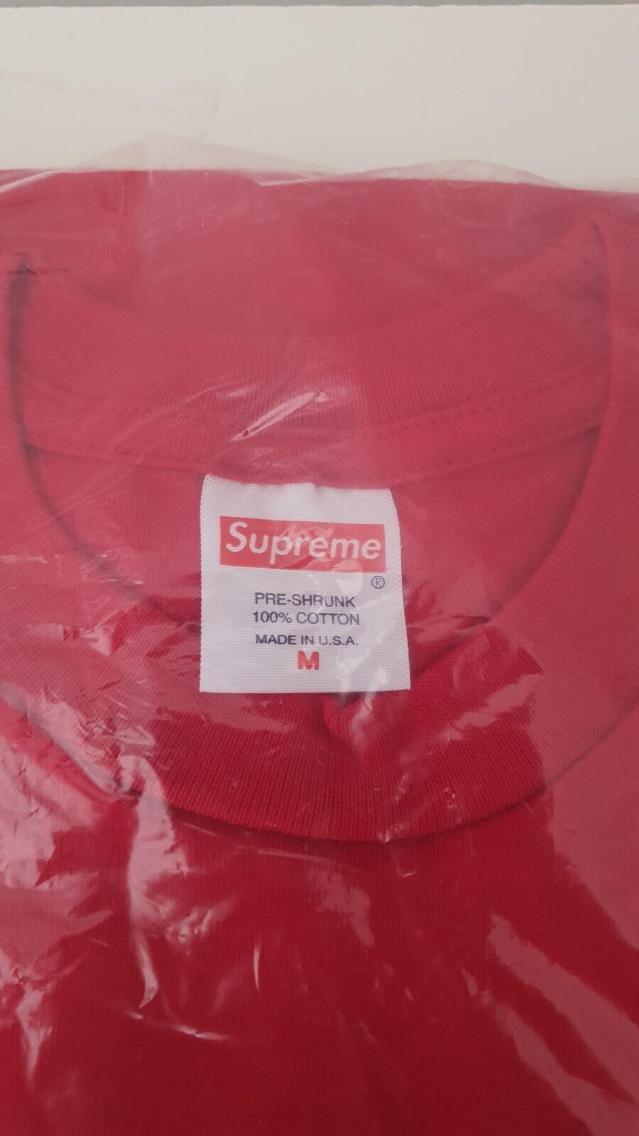 FW18 Supreme x Chris Cunningham Chihuahua Tee Red Size M