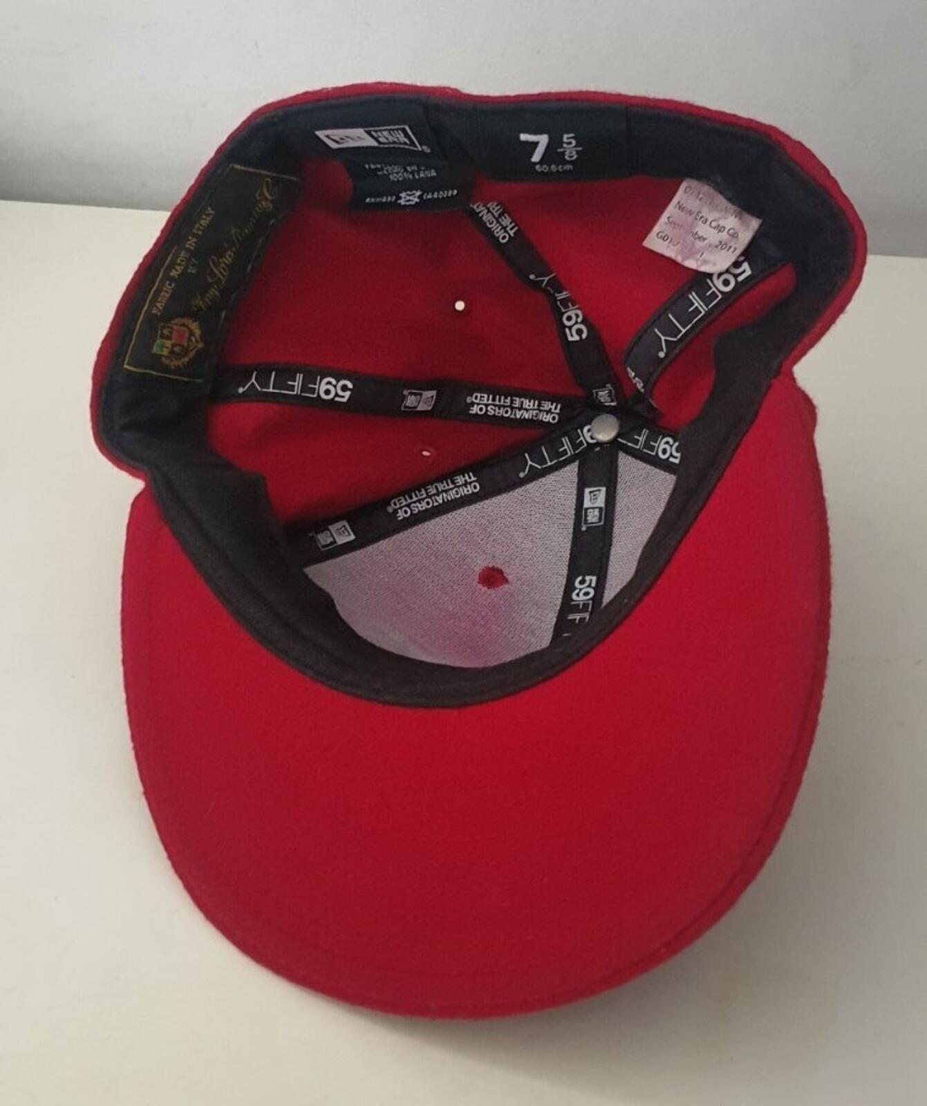 FW11 Supreme Loro Piana Box Logo New Era Red Wool size 7 5/8