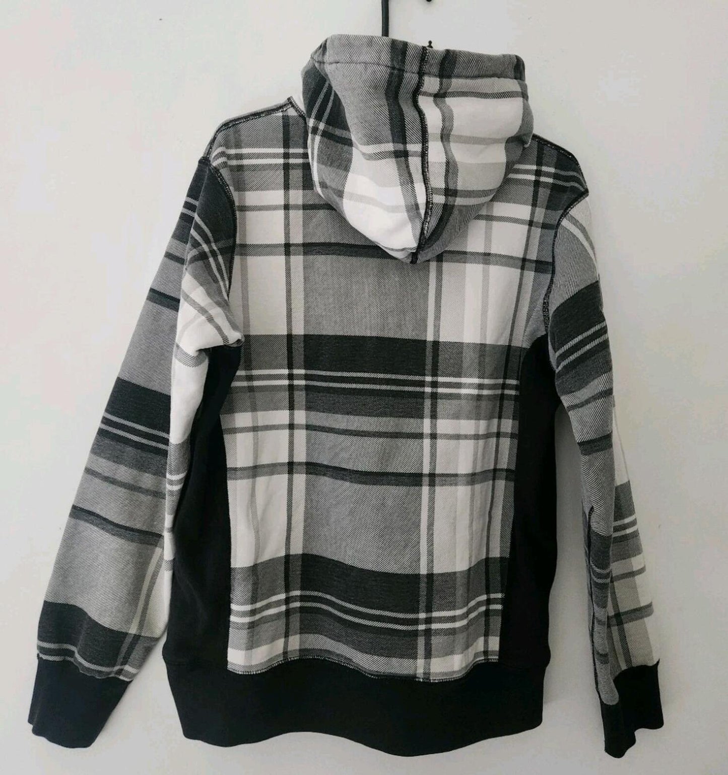 FW14 Supreme Plaid Pullover Size M Medium Rare Vintage Hooded Sweatshirt Hoodie