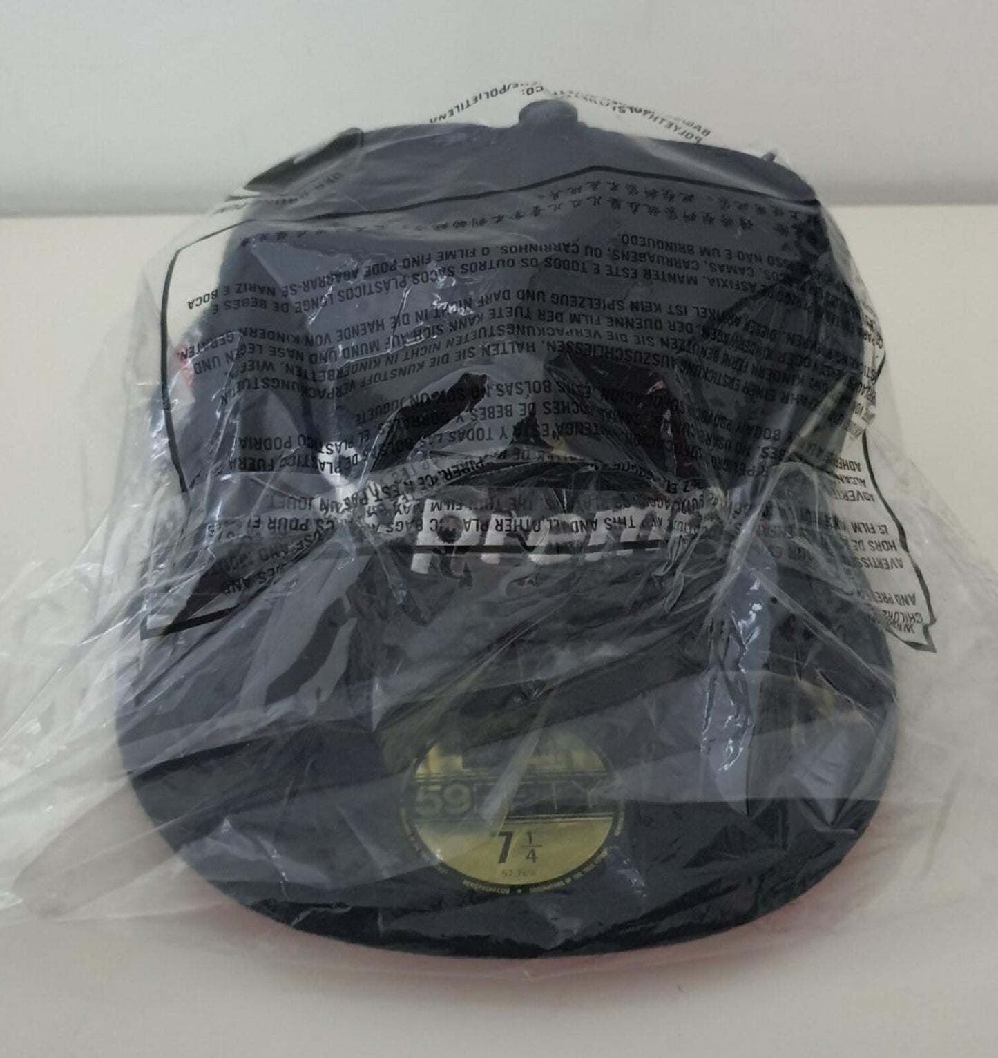 Gorra FW21 Supreme No Comp Box Logo New Era Azul Marino Talla 7 1/4