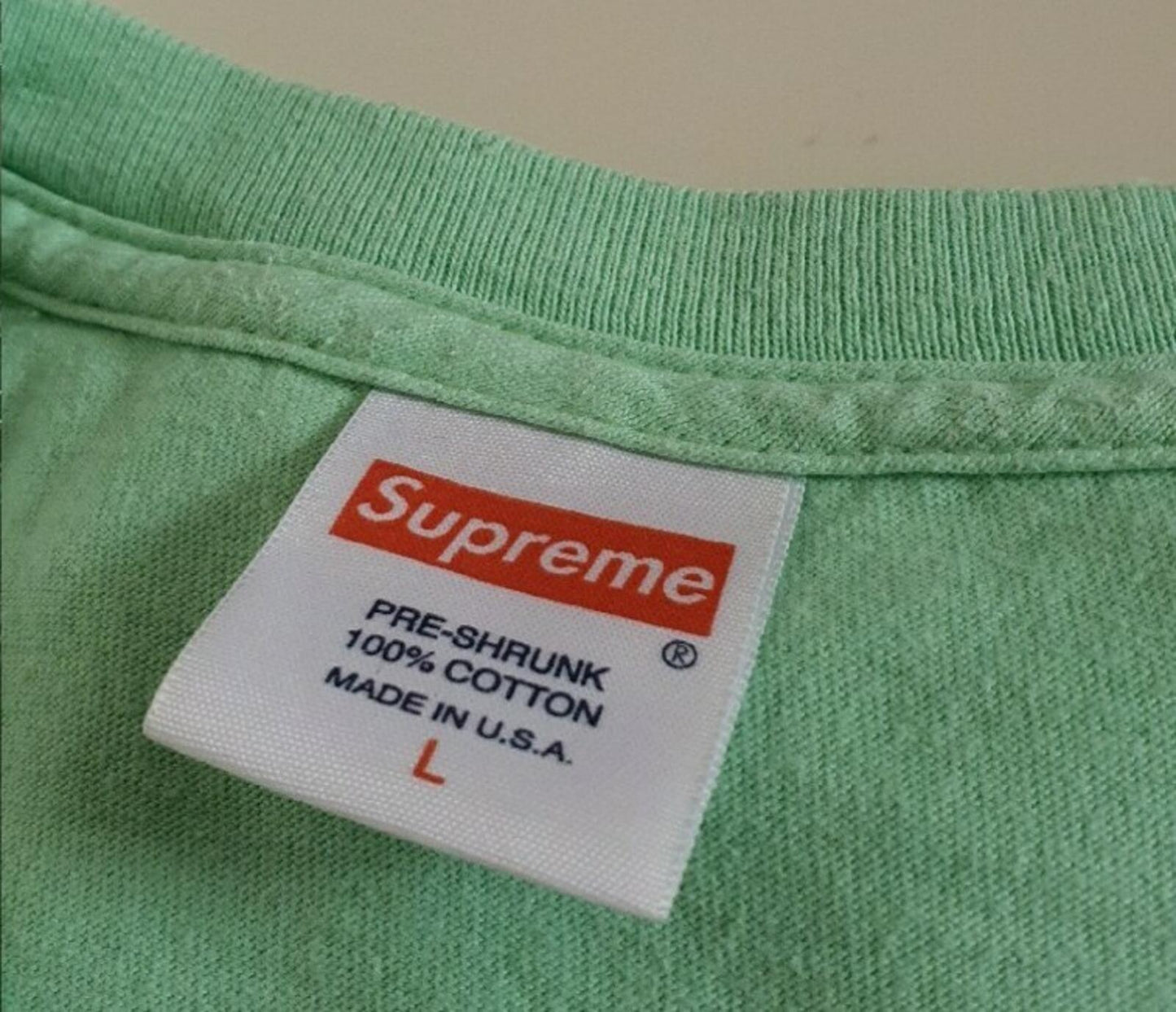 SS13 Supreme Emblem Tee Lime Size L