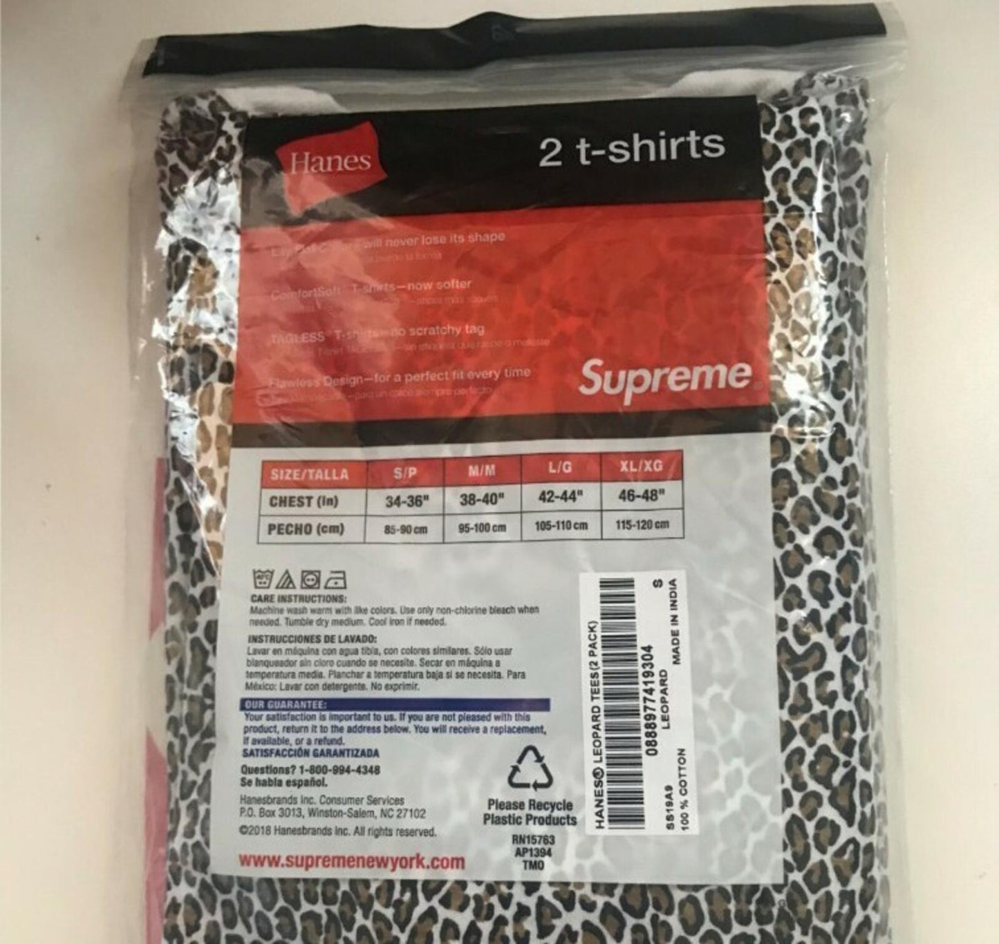 SS19 Supreme Hanes Leopard Tees (2 Pack) Size S