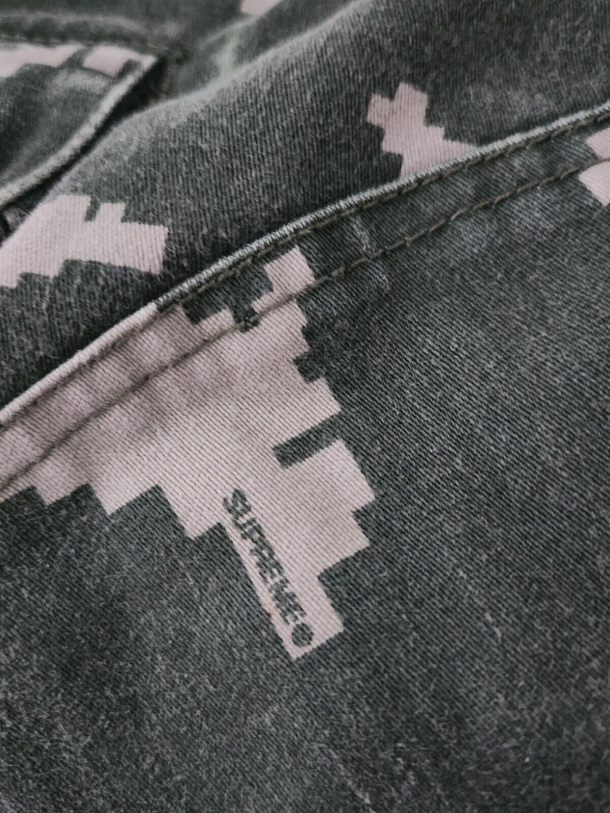FW20 Supreme Cargo Pants Olive Digi Camo Size 30 W30