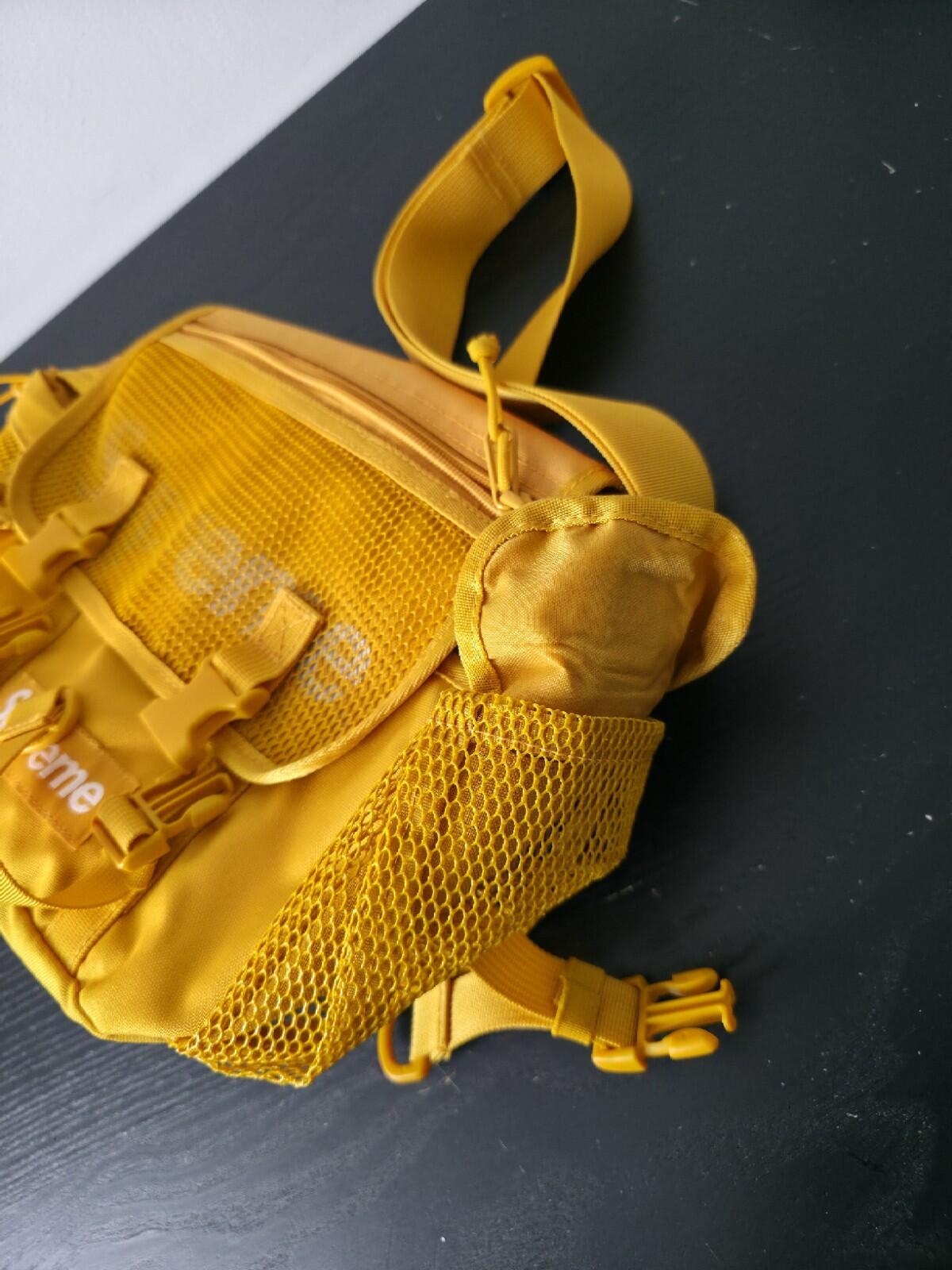 SS20 Supreme Waist Bag Gold