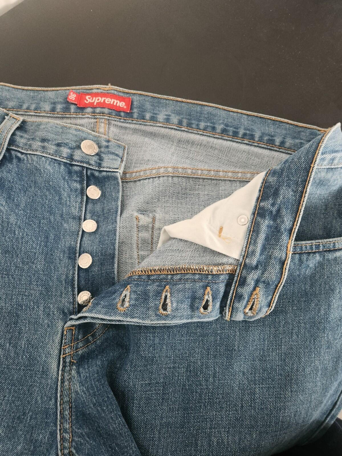 Supreme slim jeans size 36 W36 L32 denim blue made in USA mens stonewashed jean