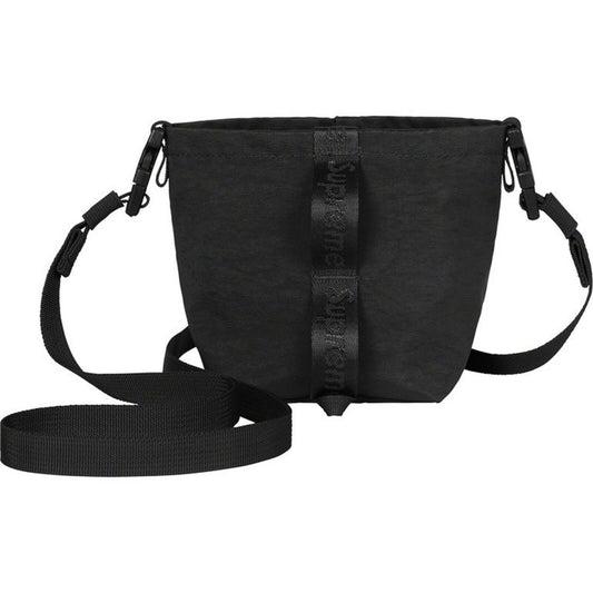 FW20 Supreme Riñonera de cuello negra resistente al agua