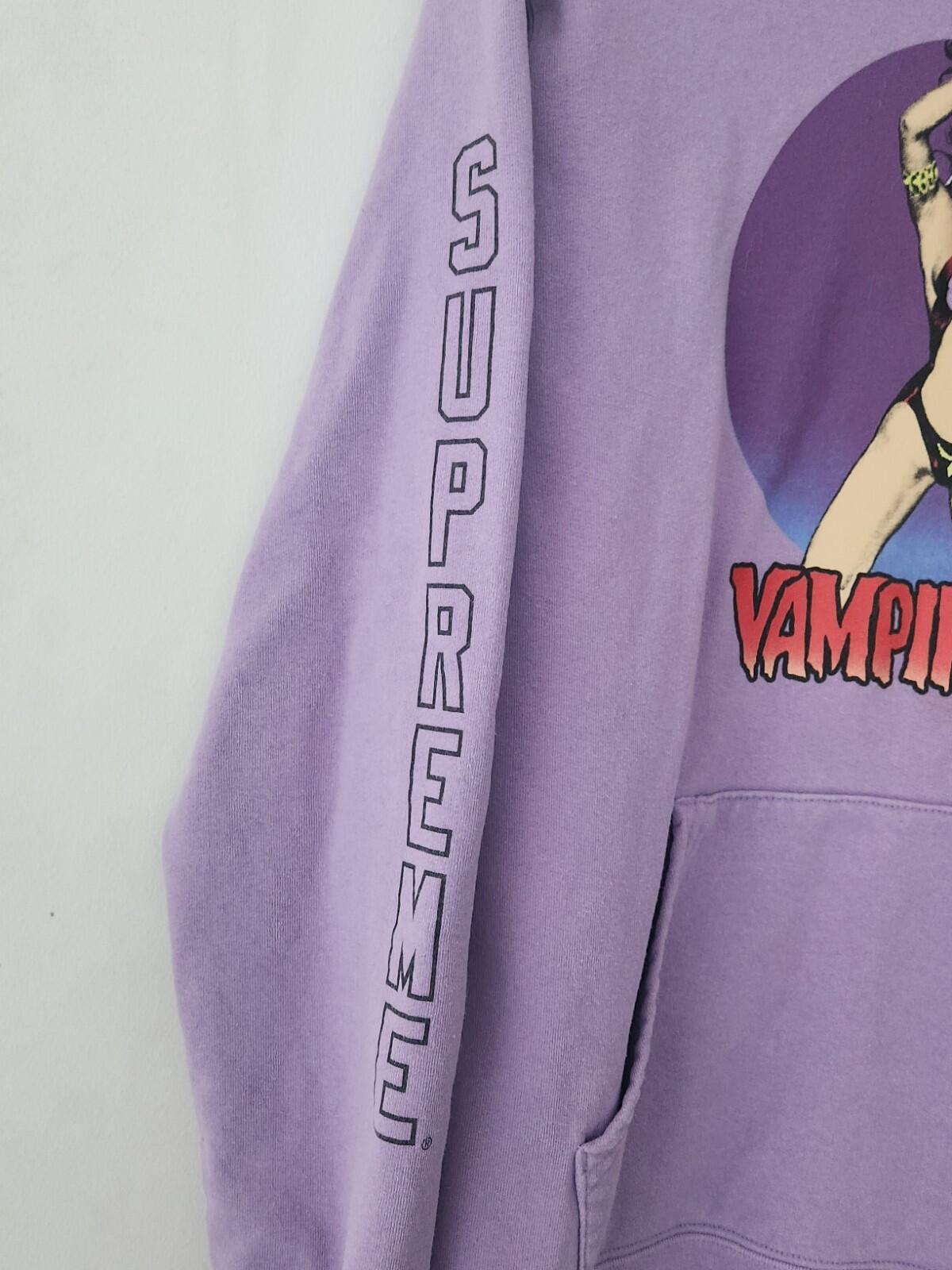 SS17 Supreme Vampirella hooded sweatshirt Size M Medium