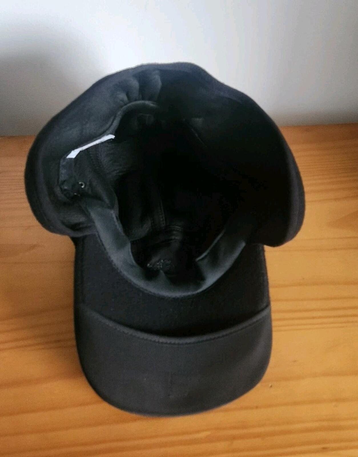 FW21 Supreme x Timberland 2-in-1 Earflap Hat Black Water Resistant