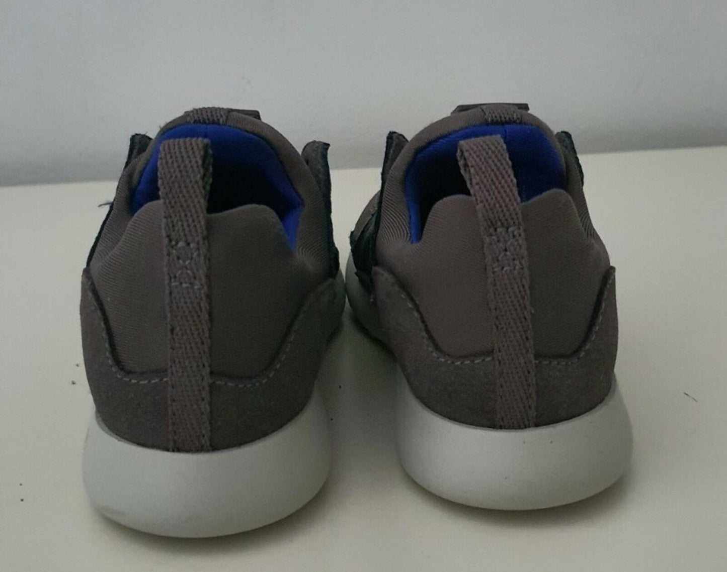 CAMPER RRP $70 kids grey trainers EU 27 UK 9.5 US 10 boys shoes leather