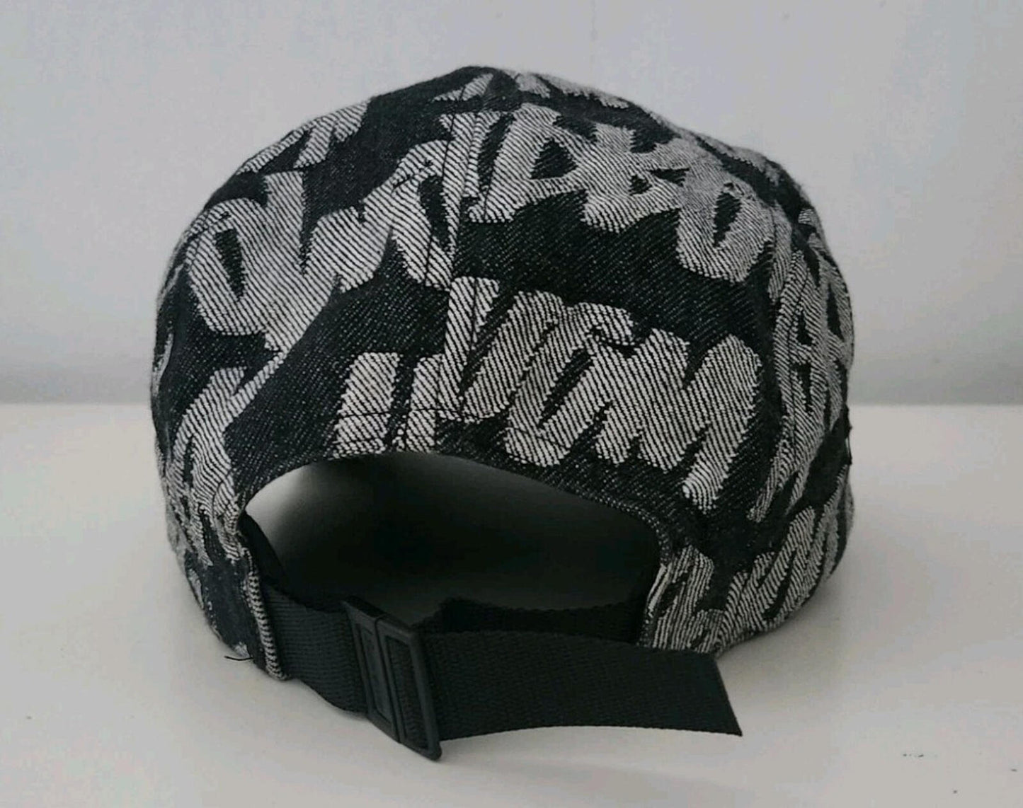 SS22 Supreme Fat Tip Jacquard Denim Camp Cap Black hat