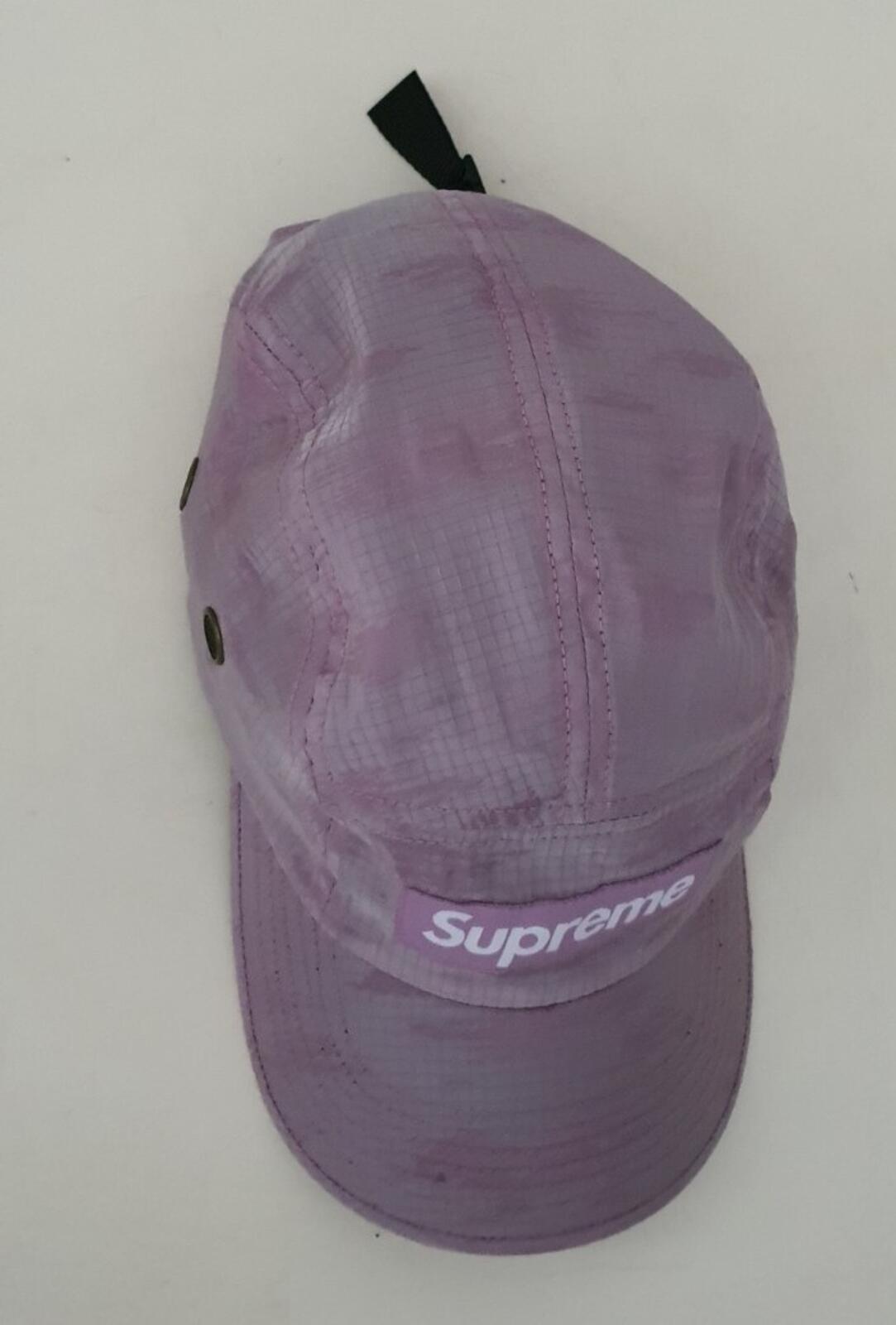 FS22 Supreme Broken Camo Camp Cap Lila Nylon Hut Box-Logo Ripstop